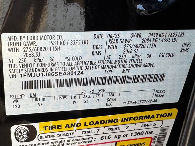 Certified 2025 Ford Expedition Active AWD/4WD image 31