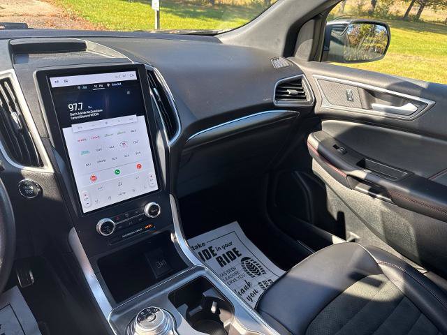Certified 2023 Ford Edge ST-Line AWD/4WD image 2