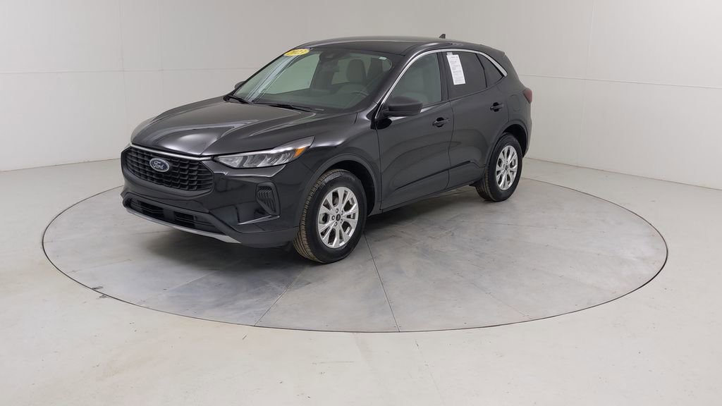 Certified 2023 Ford Escape Active image 20