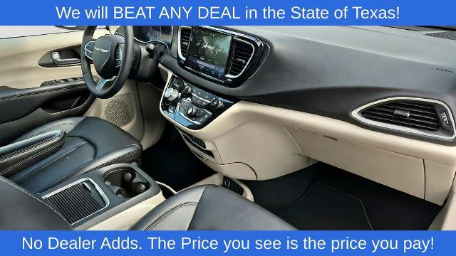 Used 2024 Chrysler Pacifica Touring-L FWD image 27