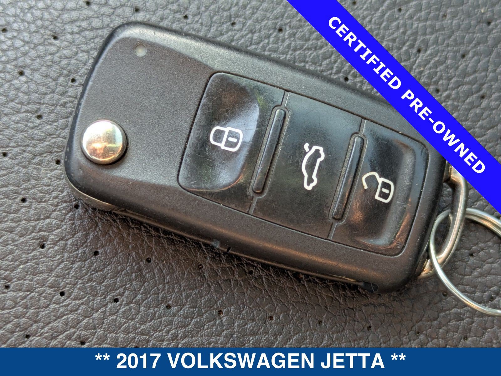 Used 2017 Volkswagen Jetta SE FWD image 32