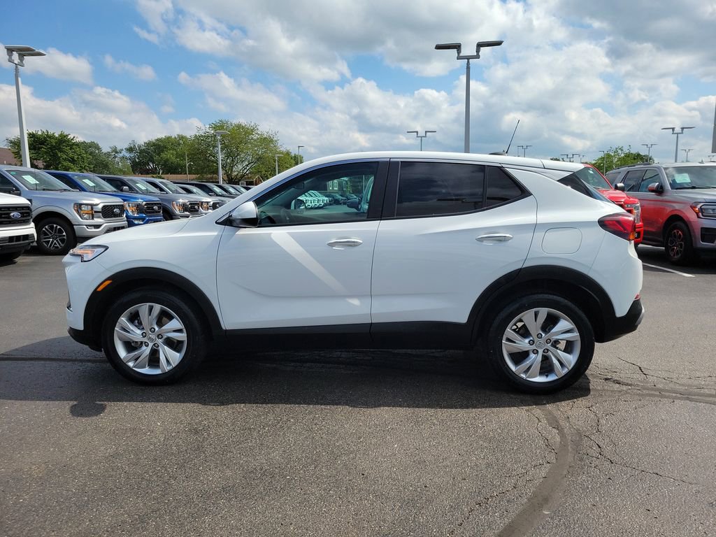 Used 2025 Buick Encore GX Preferred FWD image 7