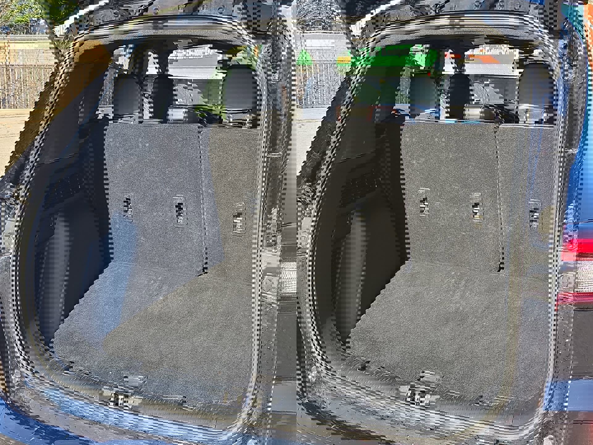 Certified 2024 Ford Escape ST-Line image 21