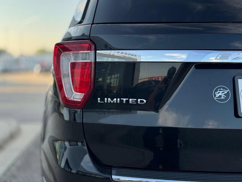 Certified 2018 Ford Explorer Limited w/ Equipment Group 301A AWD/4WD image 46