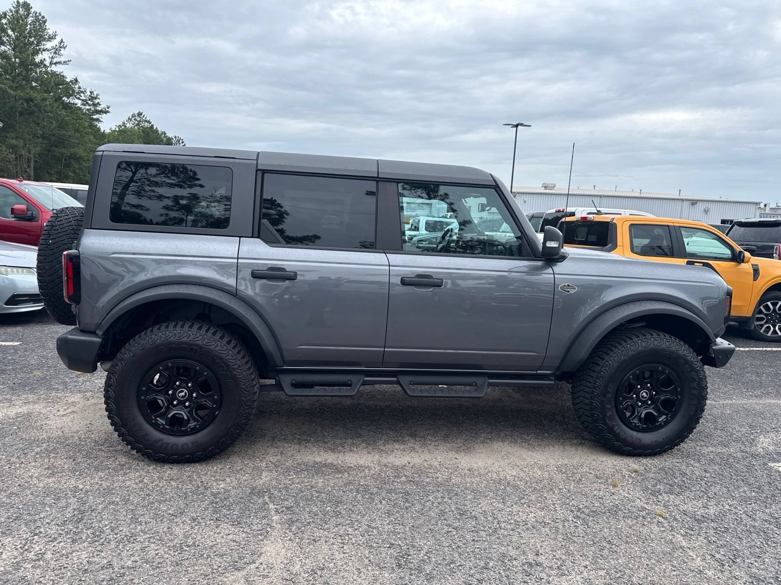 Certified 2023 Ford Bronco Wildtrak AWD/4WD image 8