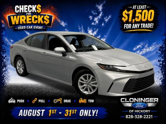Used 2025 Toyota Camry LE