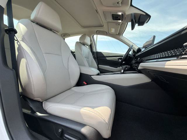 Used 2023 Honda Accord Touring image 21