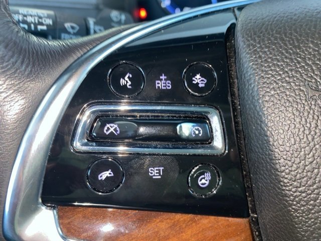 Used 2019 Cadillac Escalade Luxury image 15