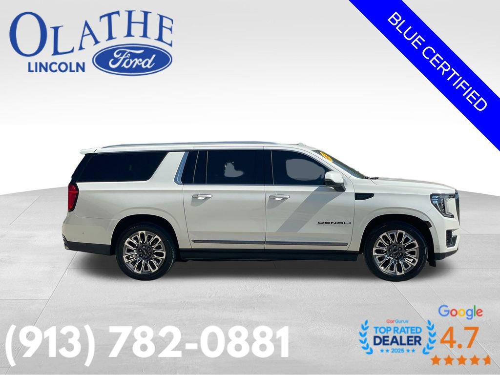 Used 2023 GMC Yukon XL Denali Ultimate AWD/4WD image 7