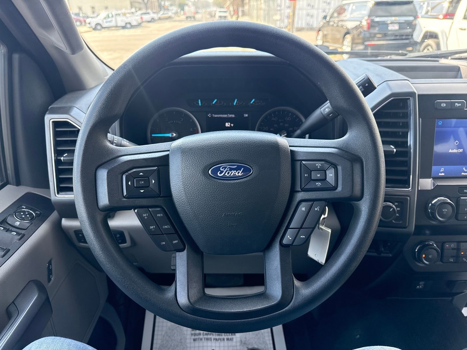 Certified 2022 Ford F350 XLT w/ XLT Value Package image 14