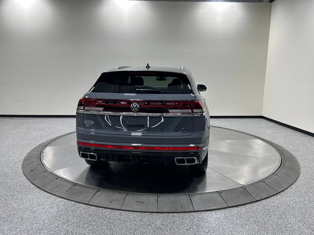 Used 2025 Volkswagen Atlas Cross Sport SEL Premium R-Line AWD/4WD image 8