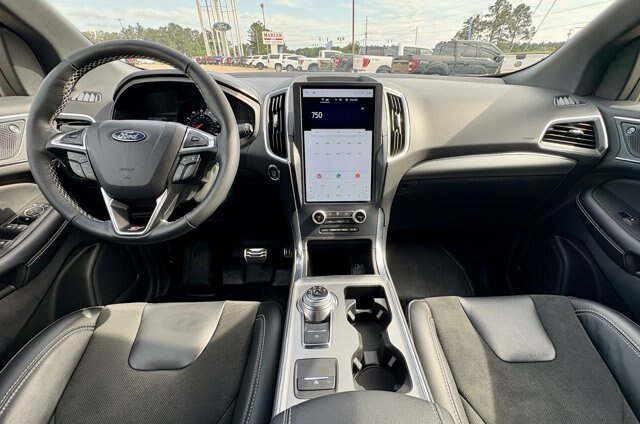 Certified 2023 Ford Edge ST AWD/4WD image 14