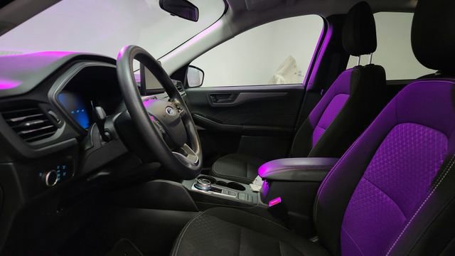 Certified 2025 Ford Escape Active AWD/4WD image 10