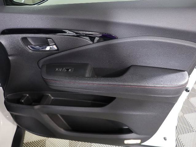 Used 2021 Honda Pilot Black Edition image 38