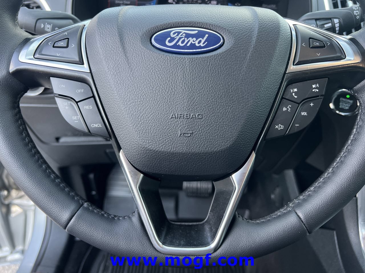 Certified 2024 Ford Edge Titanium w/ Cargo Accessory Package AWD/4WD image 12