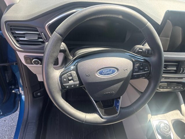 Certified 2023 Ford Escape Platinum AWD/4WD image 12