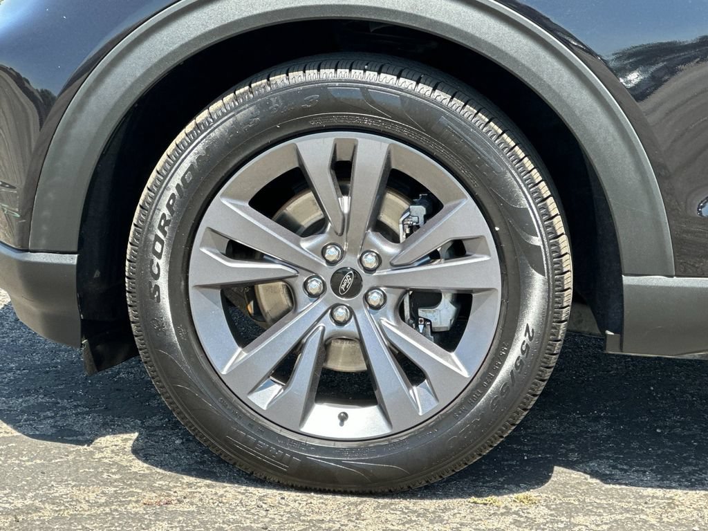 Certified 2021 Ford Explorer XLT w/ Equipment Group 202A RWD image 26