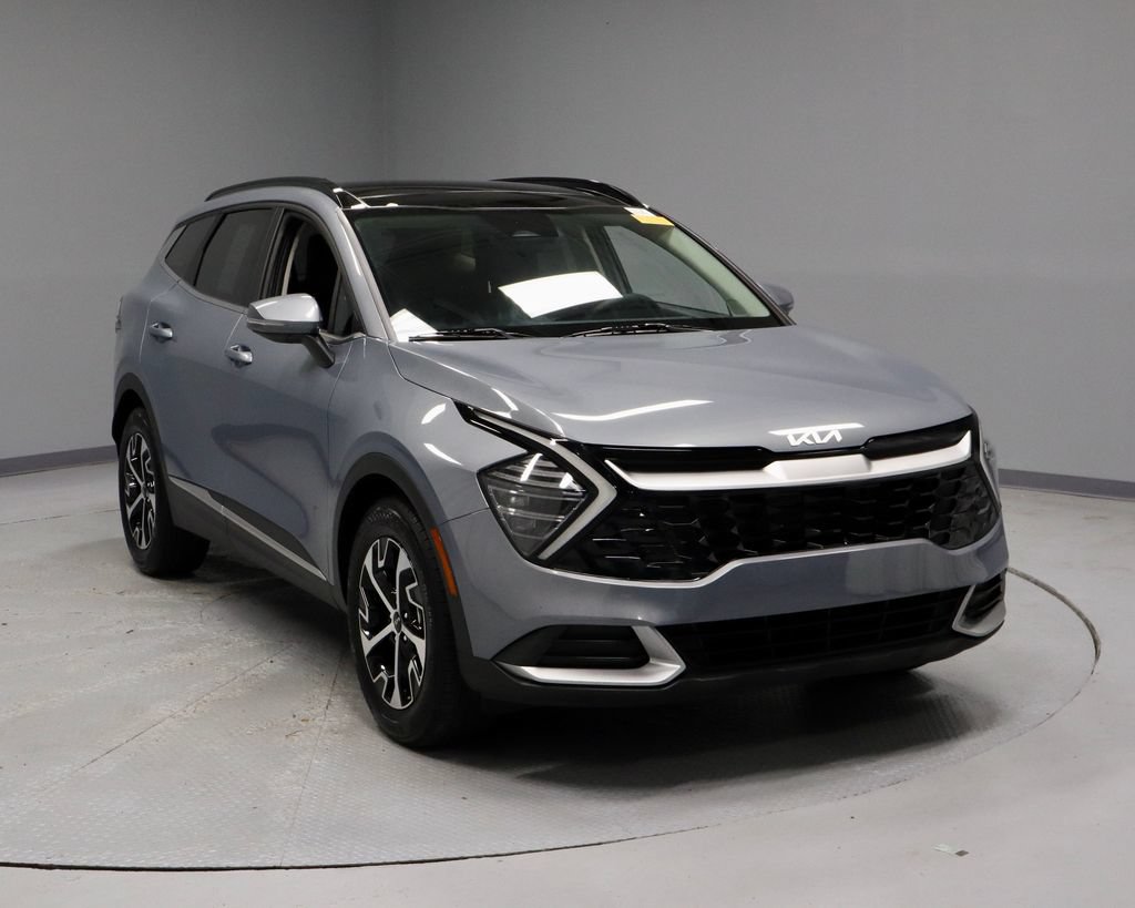 Used 2025 Kia Sportage EX w/ Premium Package FWD image 1