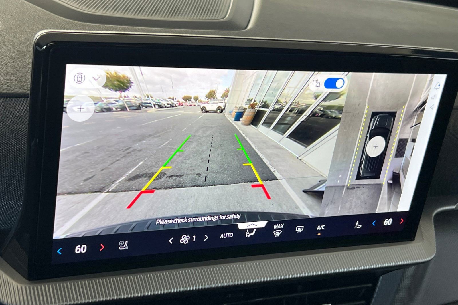 Certified 2025 Ford Explorer ST image 23