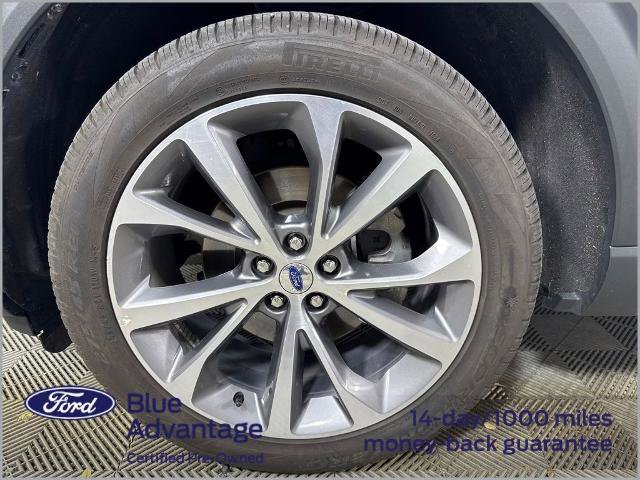 Certified 2025 Ford Explorer Platinum w/ Ultimate Package image 14