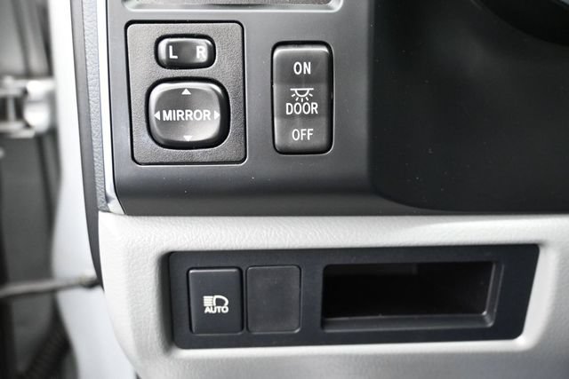 Used 2022 Toyota Sequoia SR5 AWD/4WD image 26
