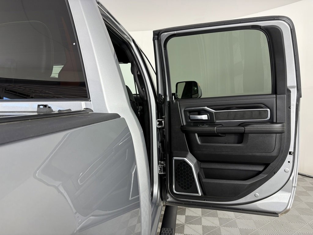 Used 2022 RAM 2500 Laramie image 29