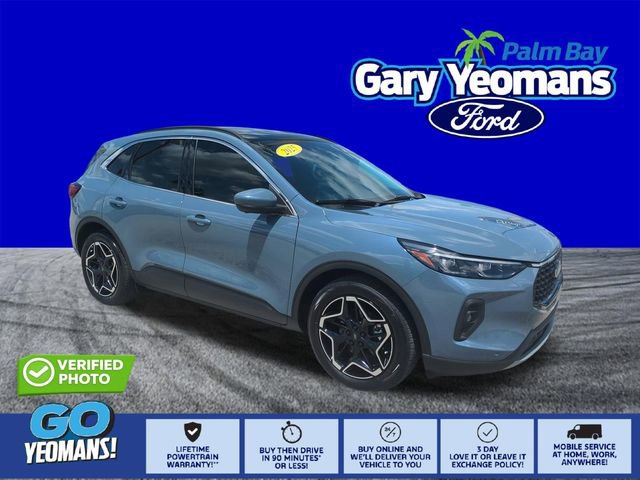 Certified 2025 Ford Escape Platinum w/ Premium Technology Package