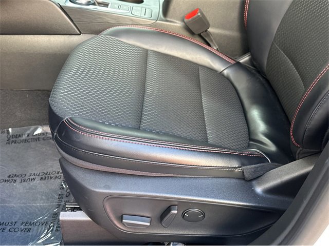 Certified 2024 Ford Escape ST-Line image 37