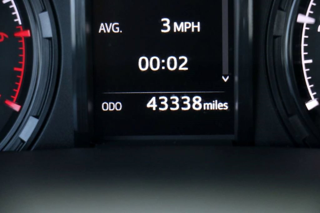 Used 2024 Toyota 4Runner SR5 RWD image 10