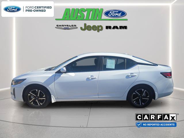 Used 2025 Nissan Sentra SV w/ All-Weather Package FWD image 2