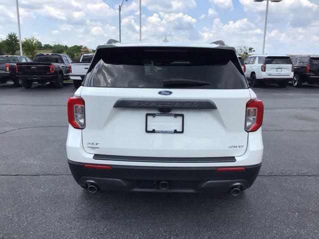 Certified 2023 Ford Explorer XLT w/ Equipment Group 202A AWD/4WD image 7