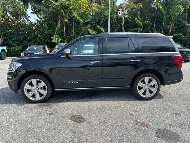 Certified 2024 Ford Expedition Platinum AWD/4WD image 4