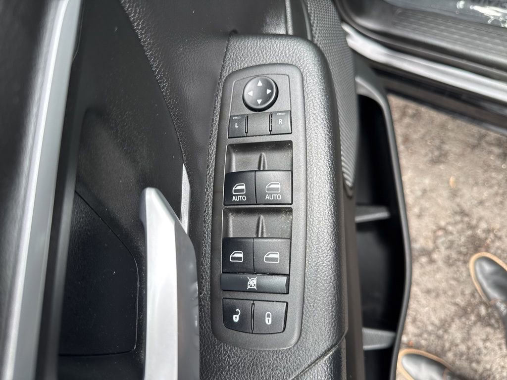Used 2022 RAM 1500 Big Horn AWD/4WD image 16