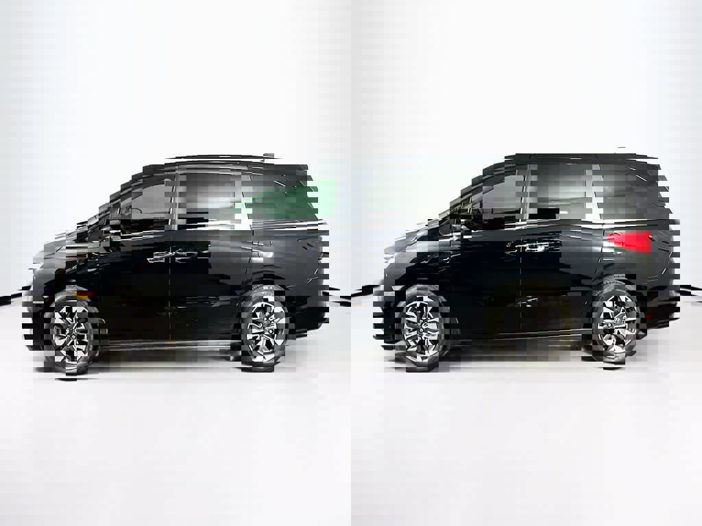 Used 2023 Honda Odyssey EX-L image 2