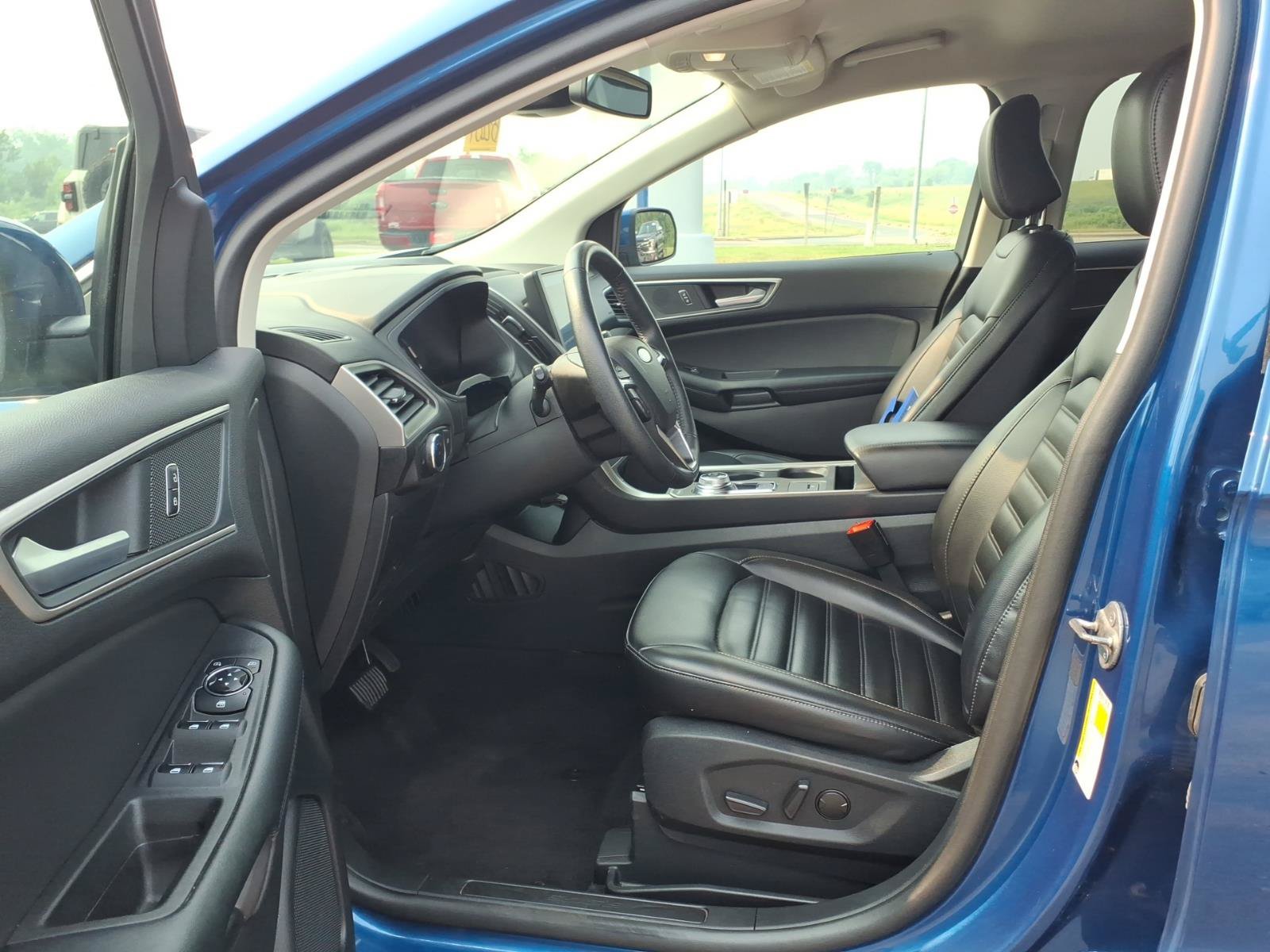 Certified 2024 Ford Edge SEL AWD/4WD image 10