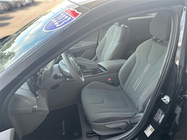 Used 2023 Hyundai Elantra SEL w/ Cargo Package image 12