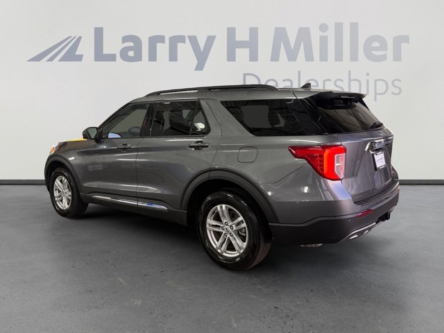 Certified 2023 Ford Explorer XLT w/ Equipment Group 202A image 3
