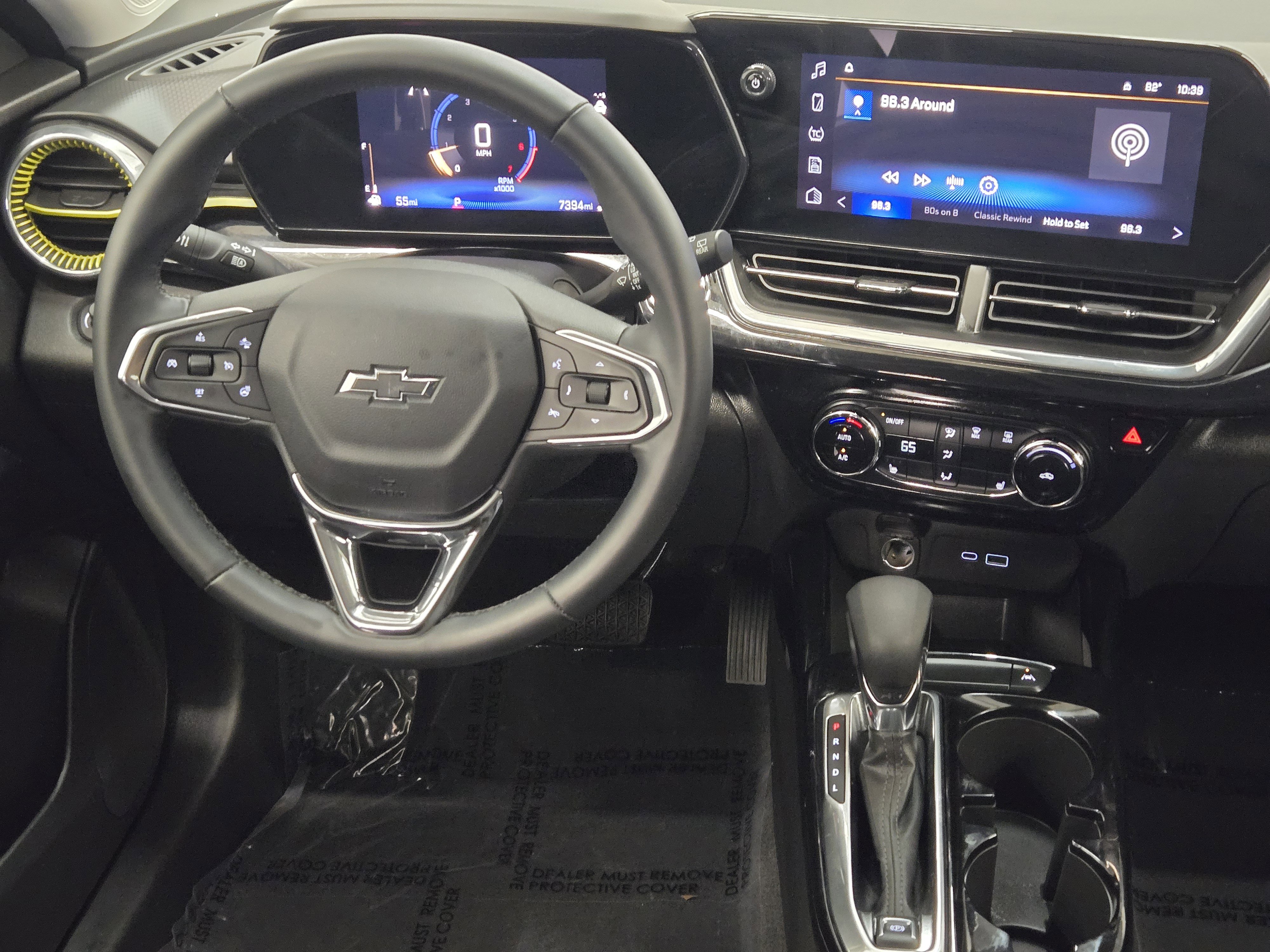 Used 2025 Chevrolet Trax ACTIV FWD image 27