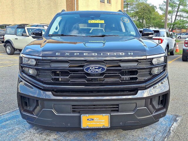 Certified 2026 Ford Expedition Active AWD/4WD image 27