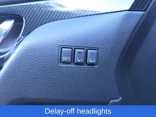 Used 2017 Nissan Rogue SL w/ SL Premium Package AWD/4WD image 20