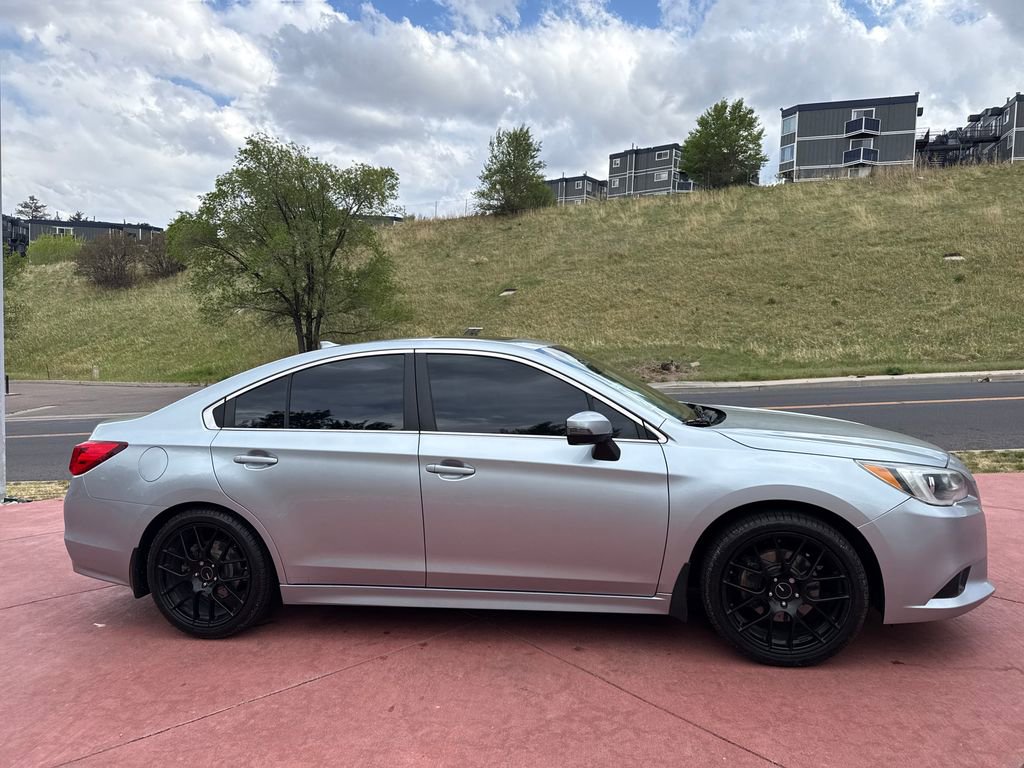 Used 2017 Subaru Legacy 3.6R Limited AWD/4WD image 9