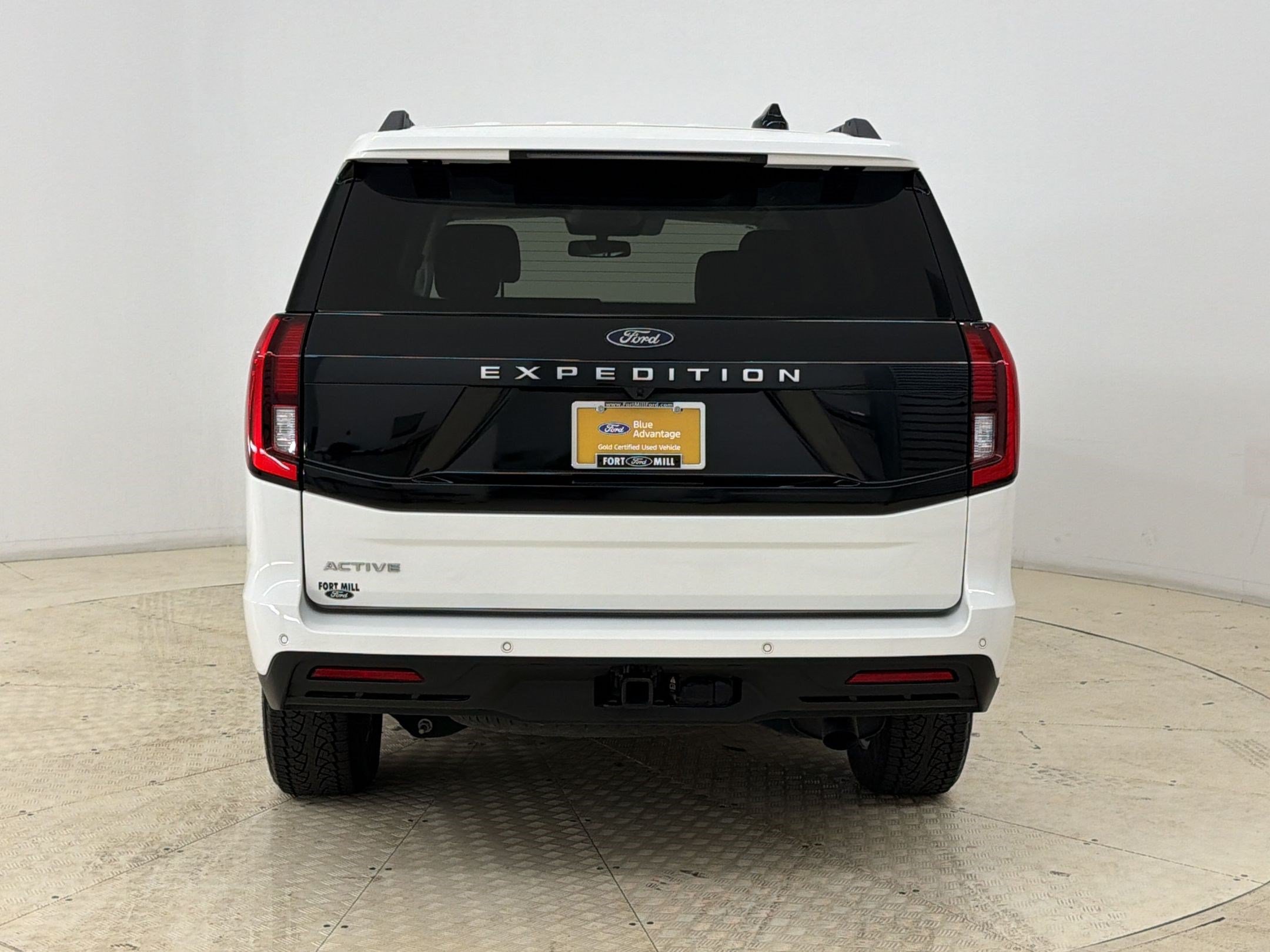 Certified 2025 Ford Expedition Active AWD/4WD image 10