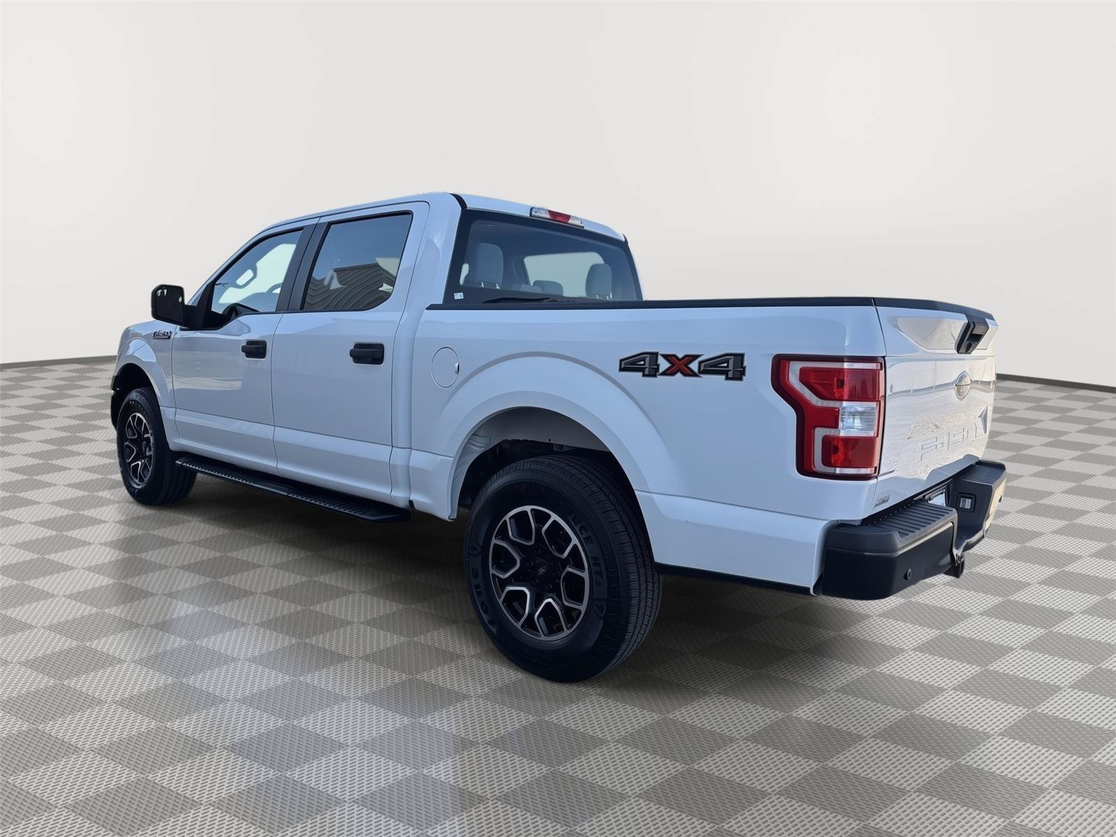 Certified 2018 Ford F150 XL w/ Equipment Group 101A Mid AWD/4WD image 8