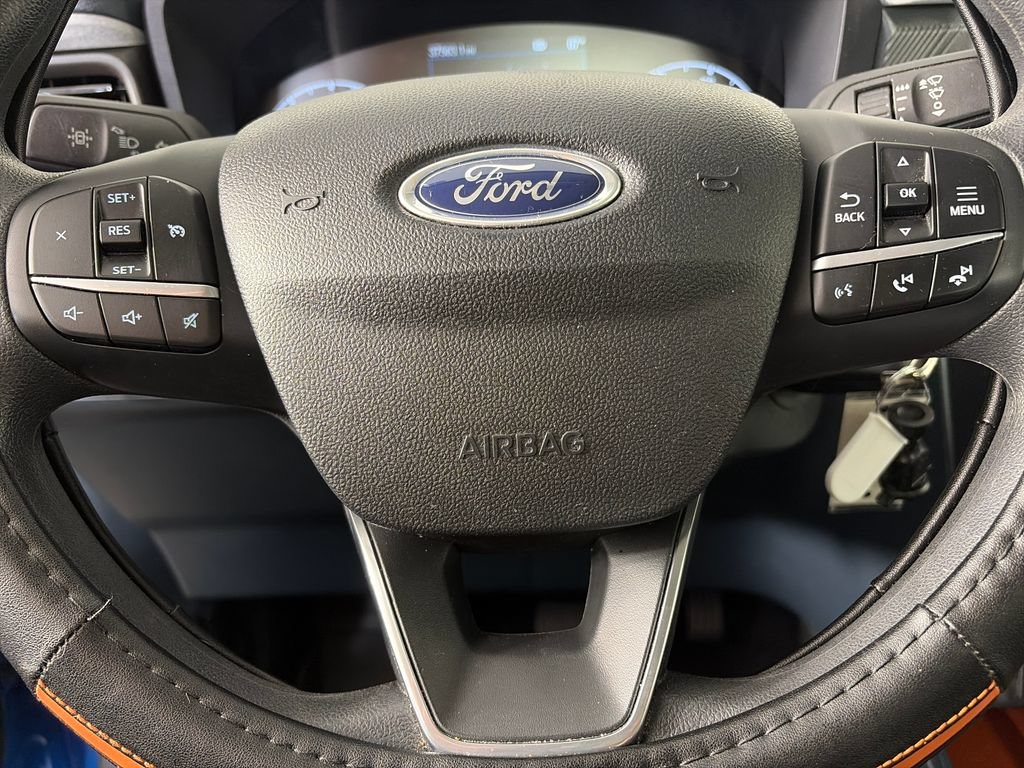 Certified 2022 Ford Maverick XLT w/ Equipment Group 300A Standard AWD/4WD image 16