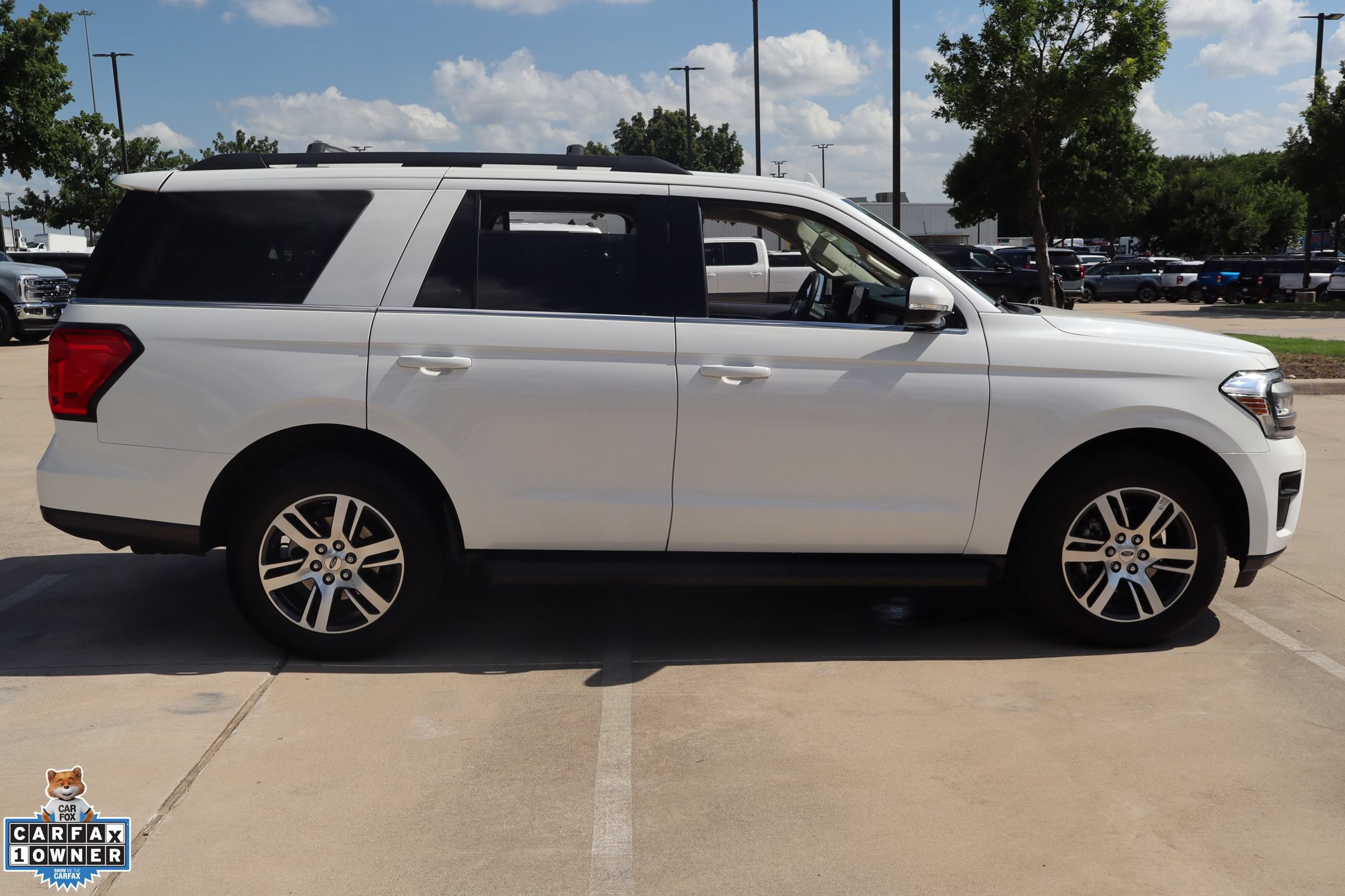 Certified 2024 Ford Expedition XLT RWD image 2