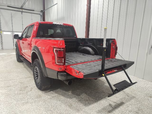 Certified 2019 Ford F150 Raptor w/ Equipment Group 802A Luxury image 5