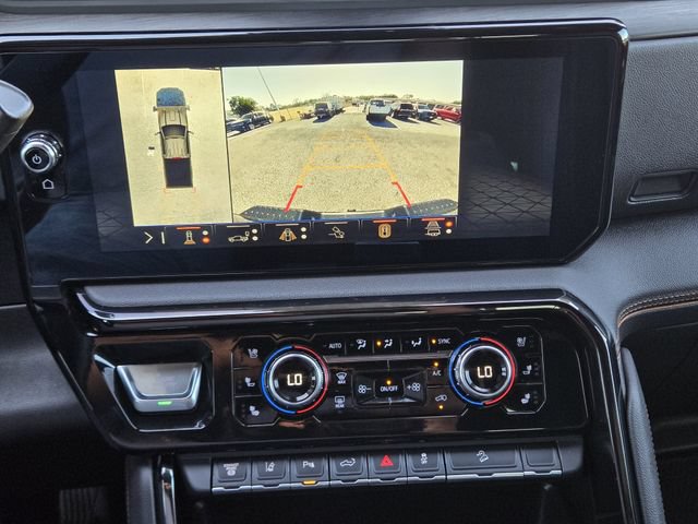 Used 2024 GMC Sierra 2500 AT4 w/ AT4 Premium Plus Package AWD/4WD image 17