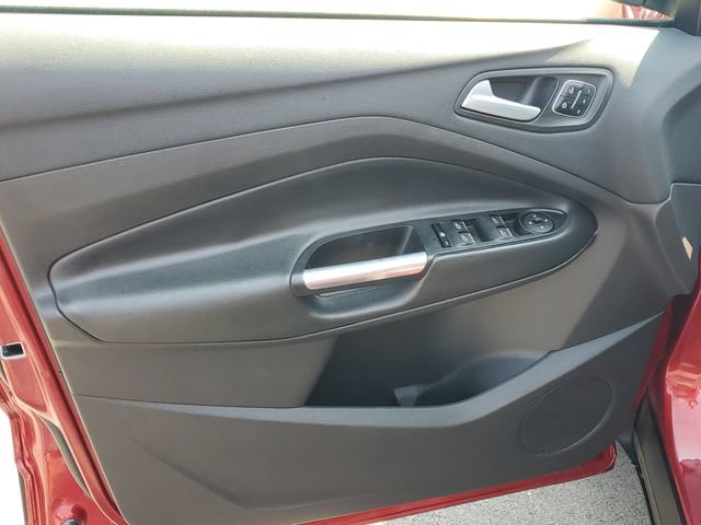 Certified 2017 Ford Escape Titanium w/ Equipment Group 301A FWD image 10