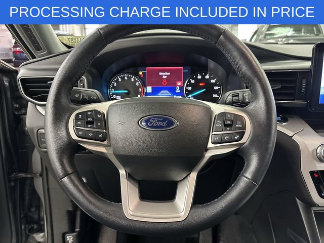Certified 2023 Ford Explorer XLT w/ Equipment Group 202A AWD/4WD image 6