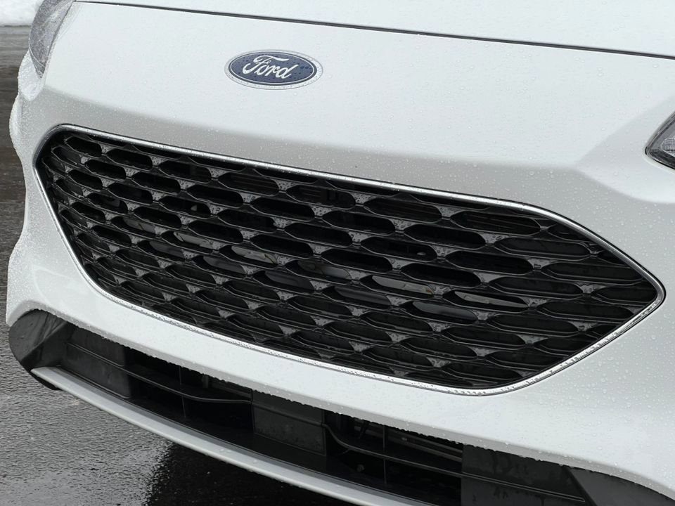 Certified 2022 Ford Escape SE w/ Convenience Package image 38